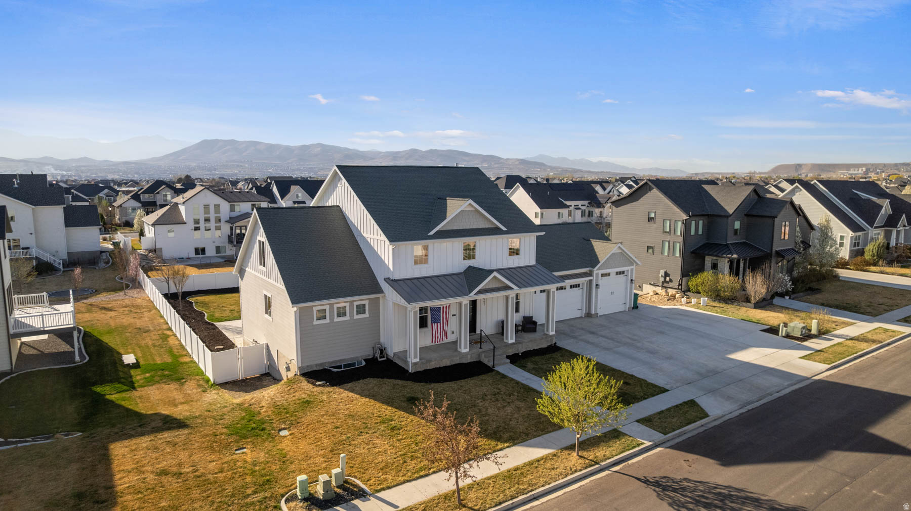 SAGE VISTA - Residential