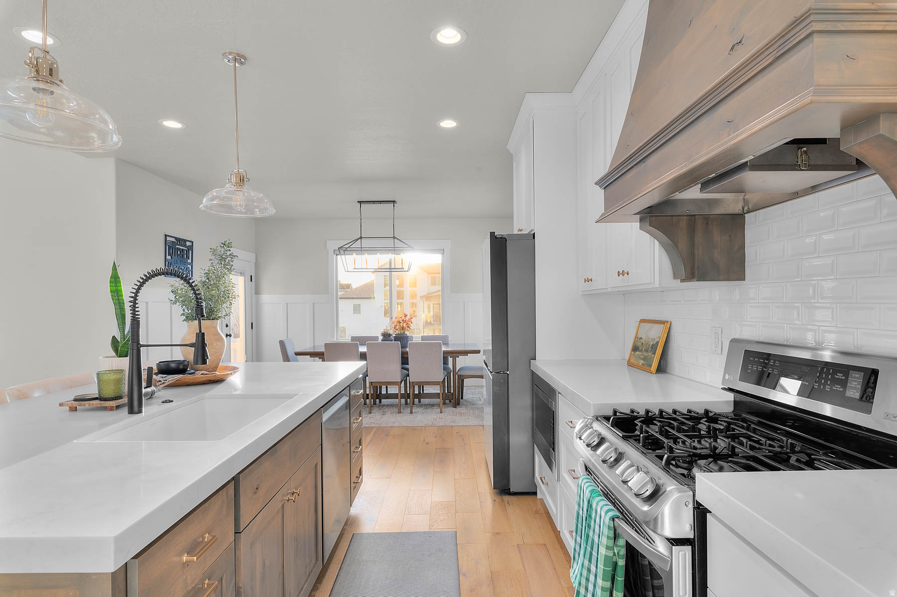 SAGE VISTA - Residential