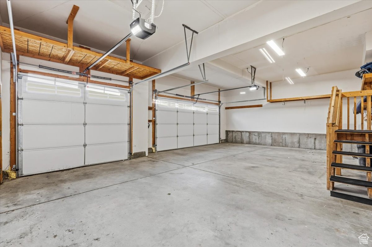 TWIN GARDENS - Residential