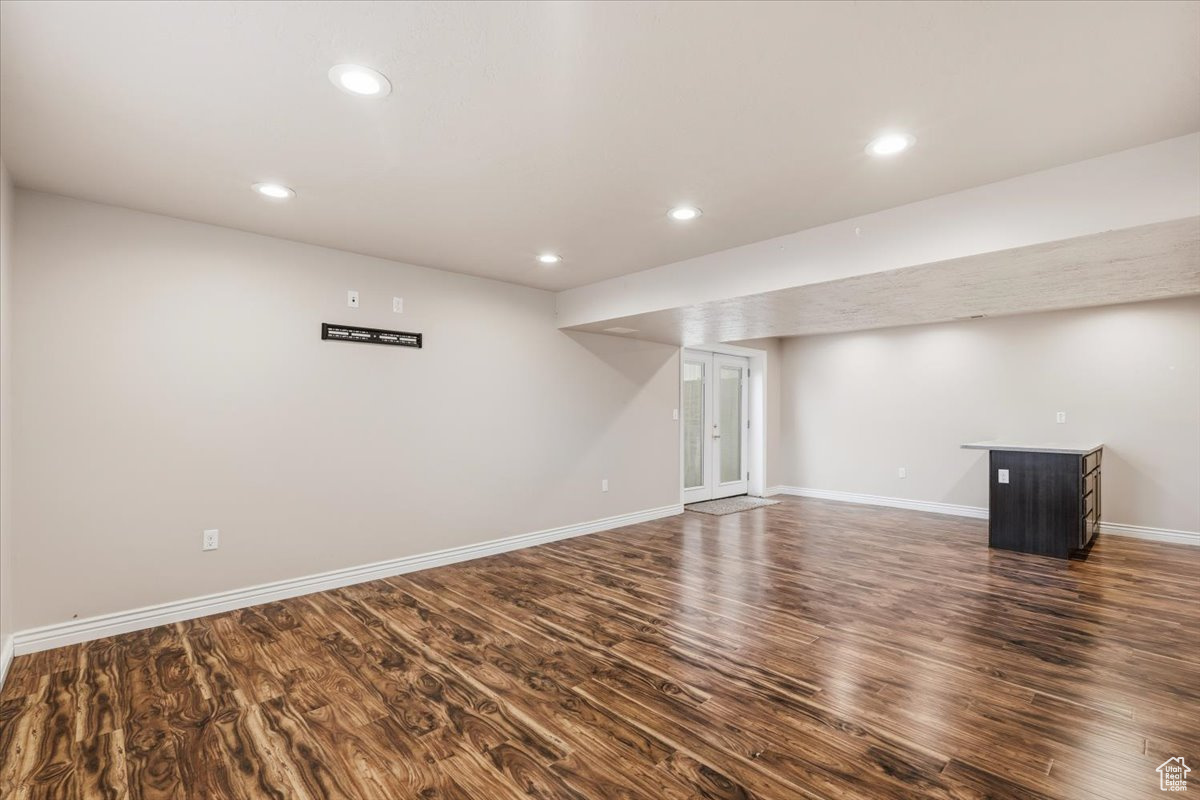 TWIN GARDENS - Residential