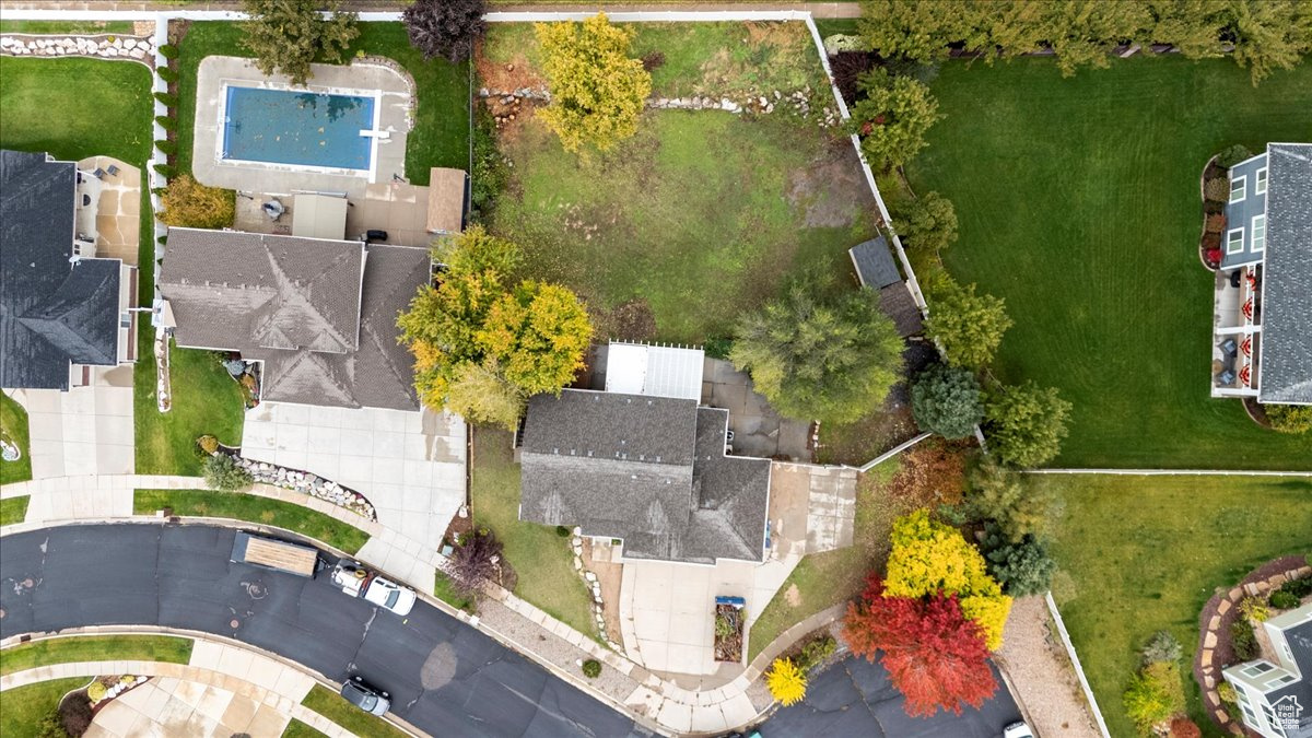 TWIN GARDENS - Residential