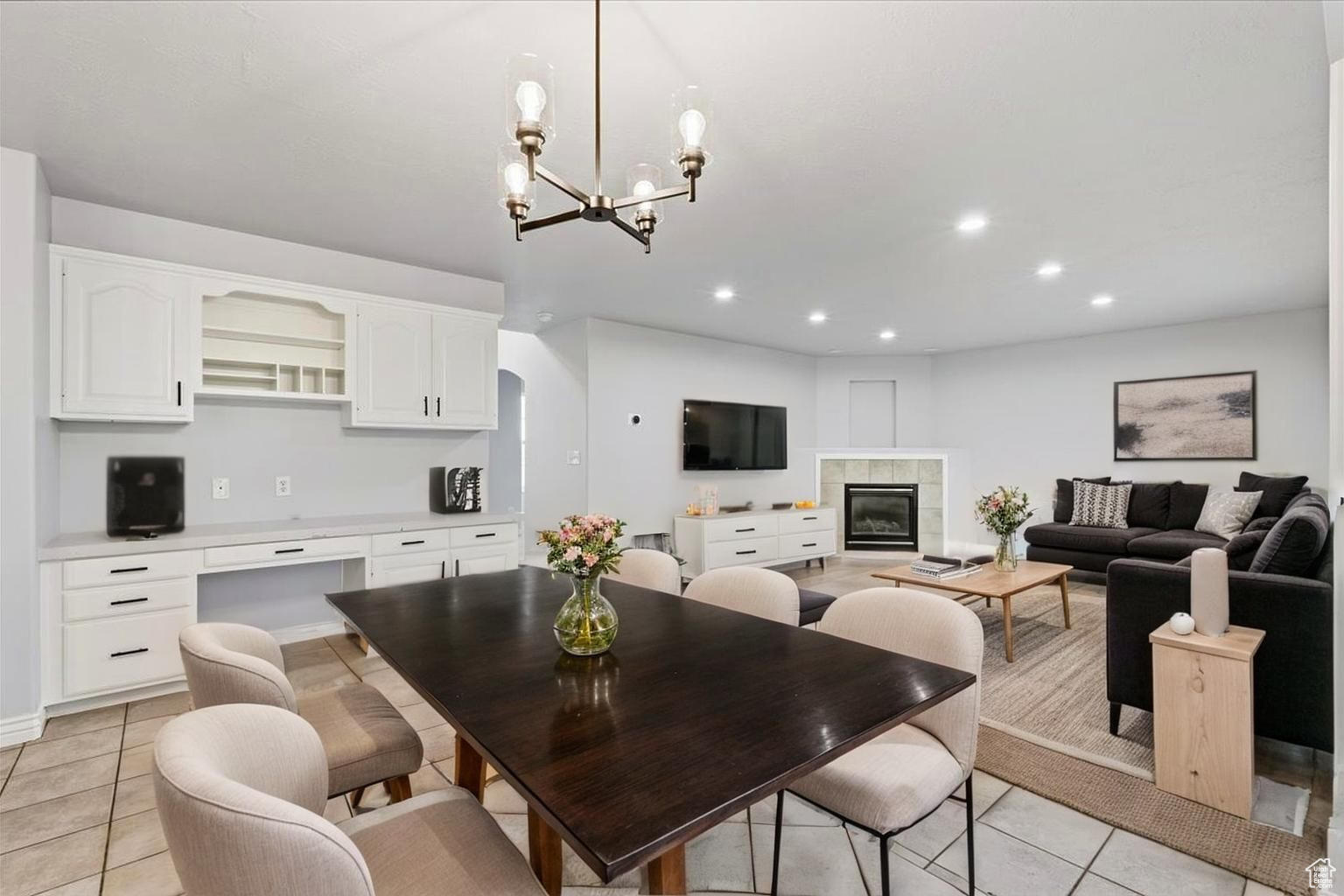 TWIN GARDENS - Residential