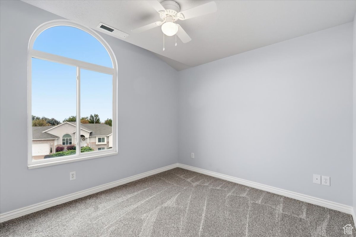 TWIN GARDENS - Residential