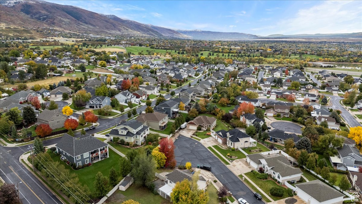 TWIN GARDENS - Residential