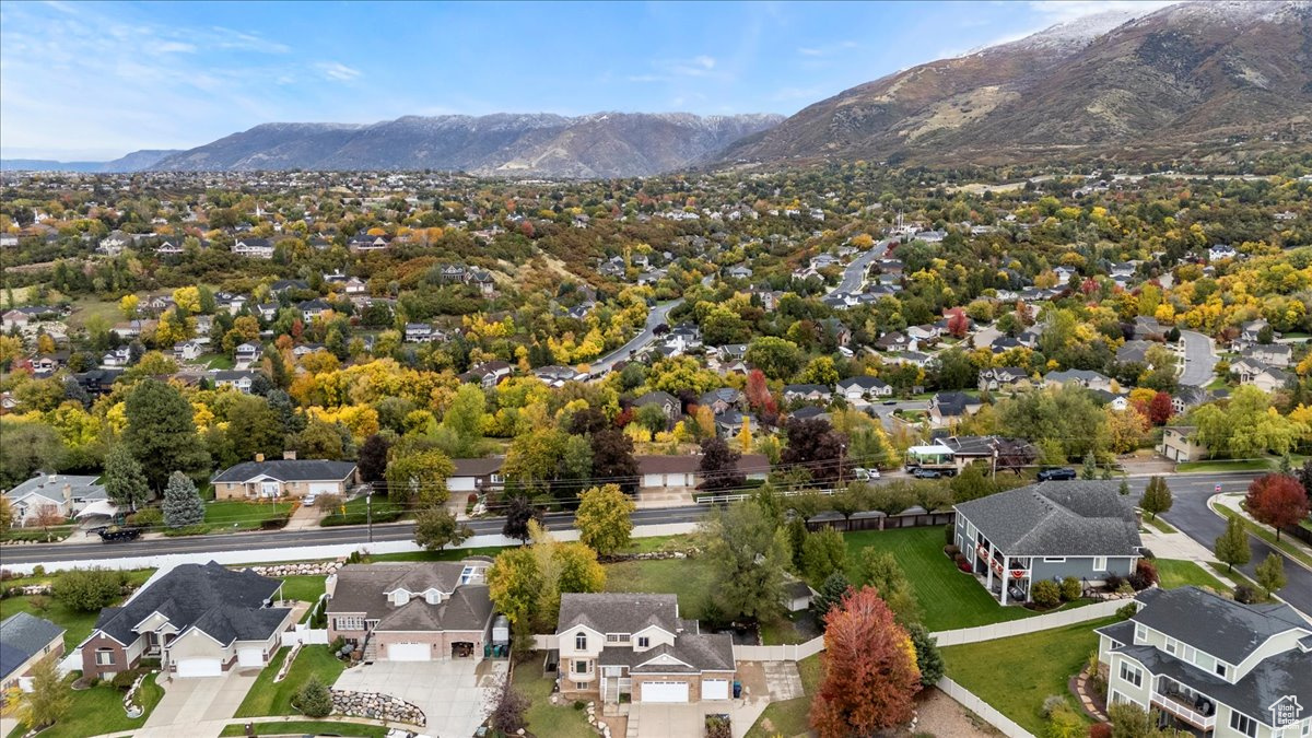 TWIN GARDENS - Residential