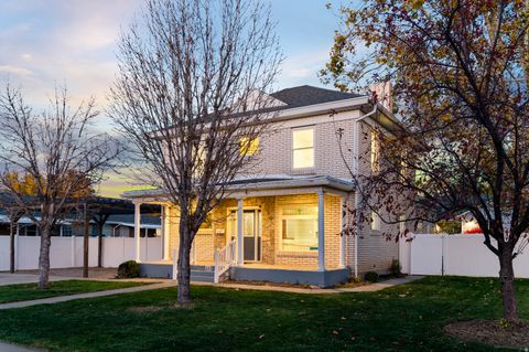 Tiny photo for 333 S 800 E, Spanish Fork, UT 84660 (MLS # 2121279)
