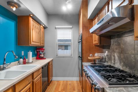 Tiny photo for 333 S 800 E, Spanish Fork, UT 84660 (MLS # 2121279)