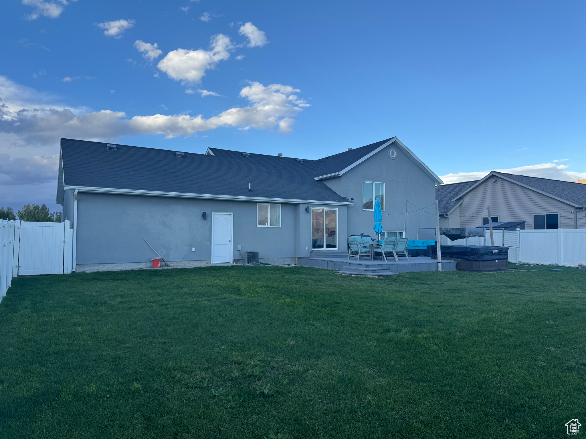 EAGLE POINT - Residential