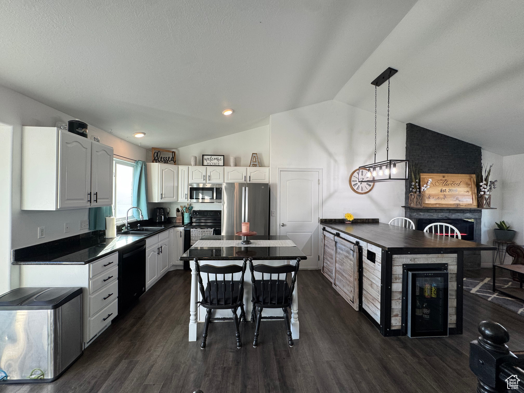 EAGLE POINT - Residential