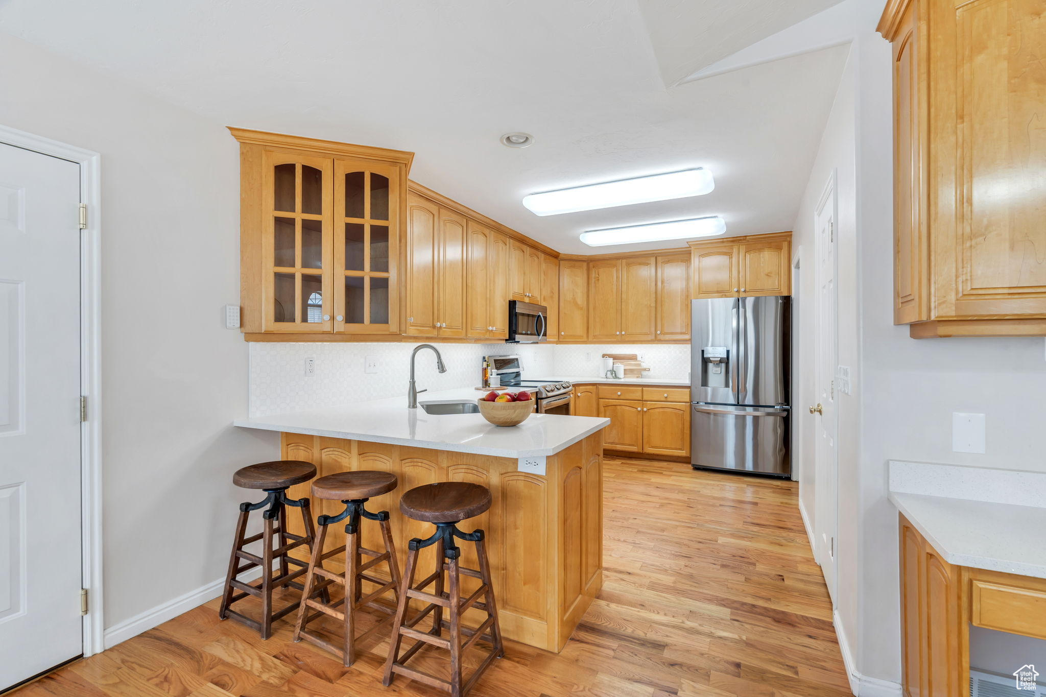 ROCK CANYON - Residential Income