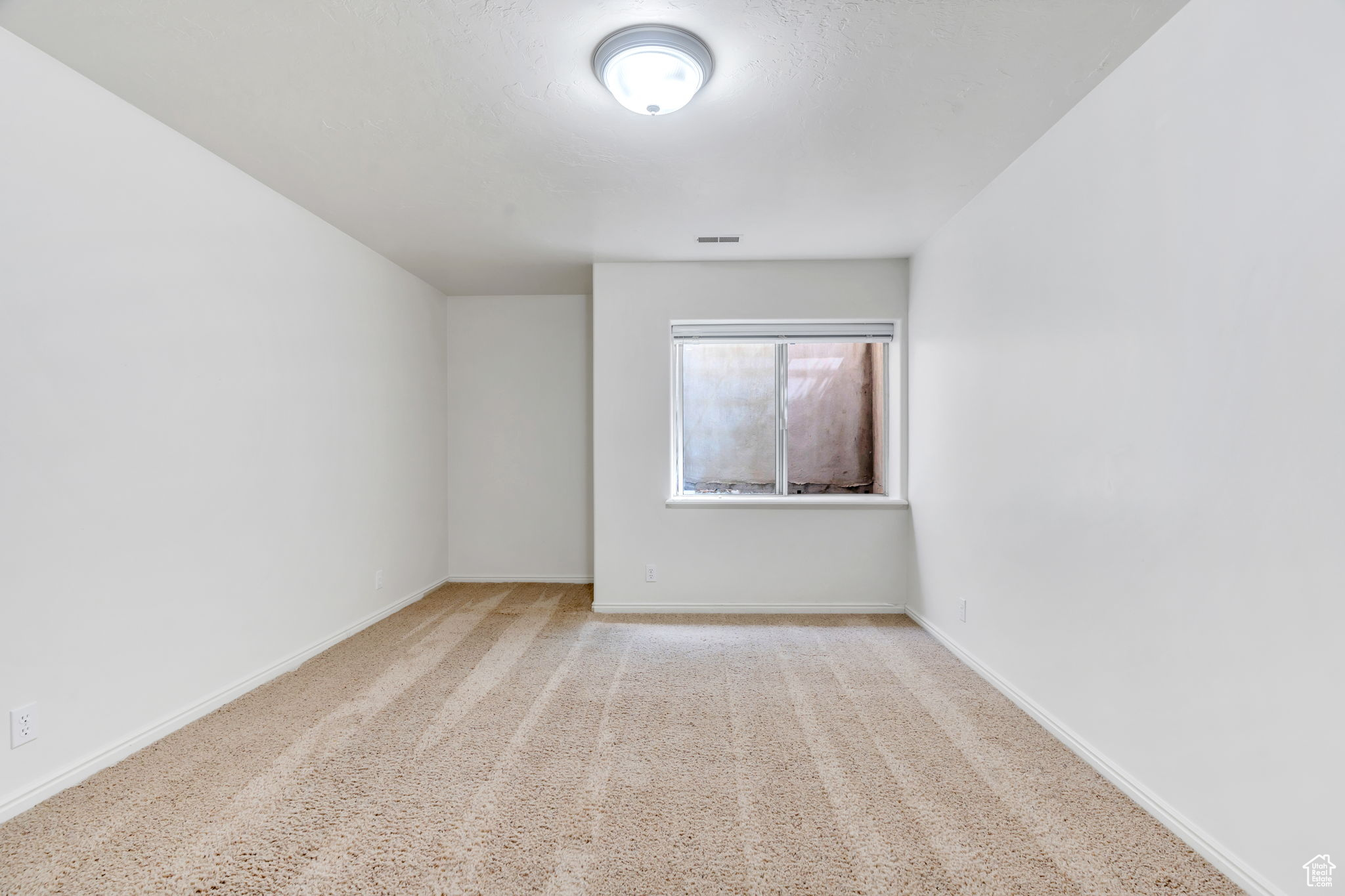 ROCK CANYON - Residential Income