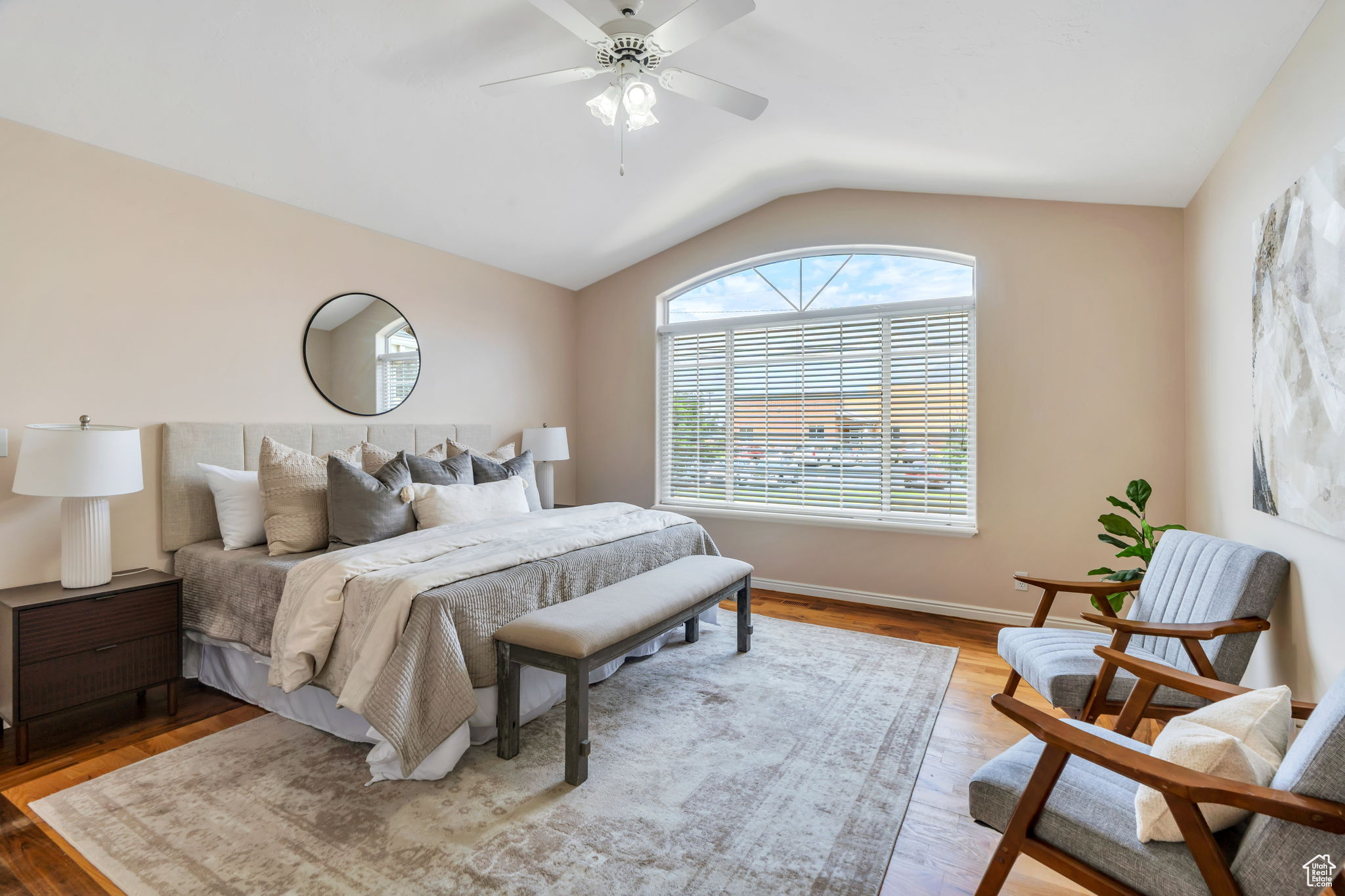 ROCK CANYON - Residential Income
