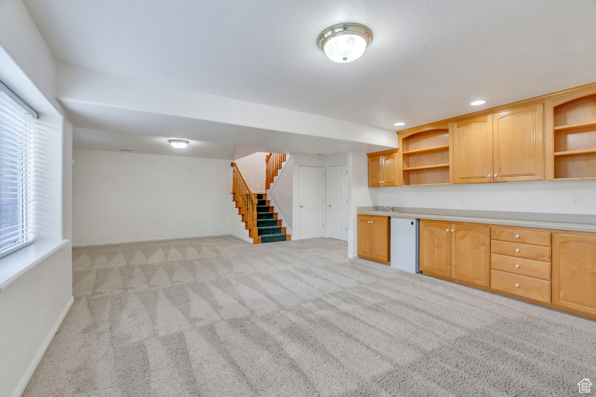 ROCK CANYON - Residential Income