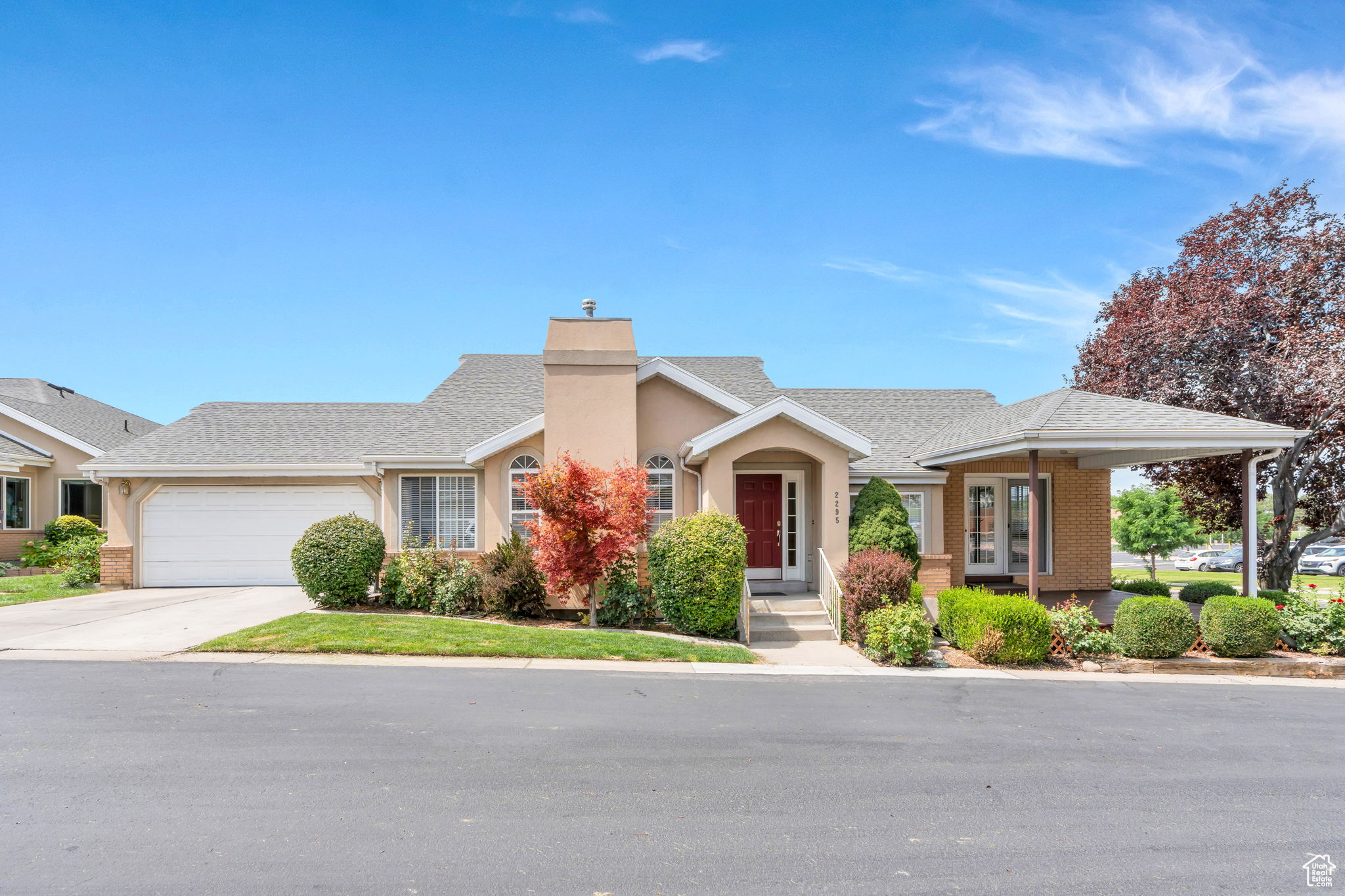 ROCK CANYON - Residential Income