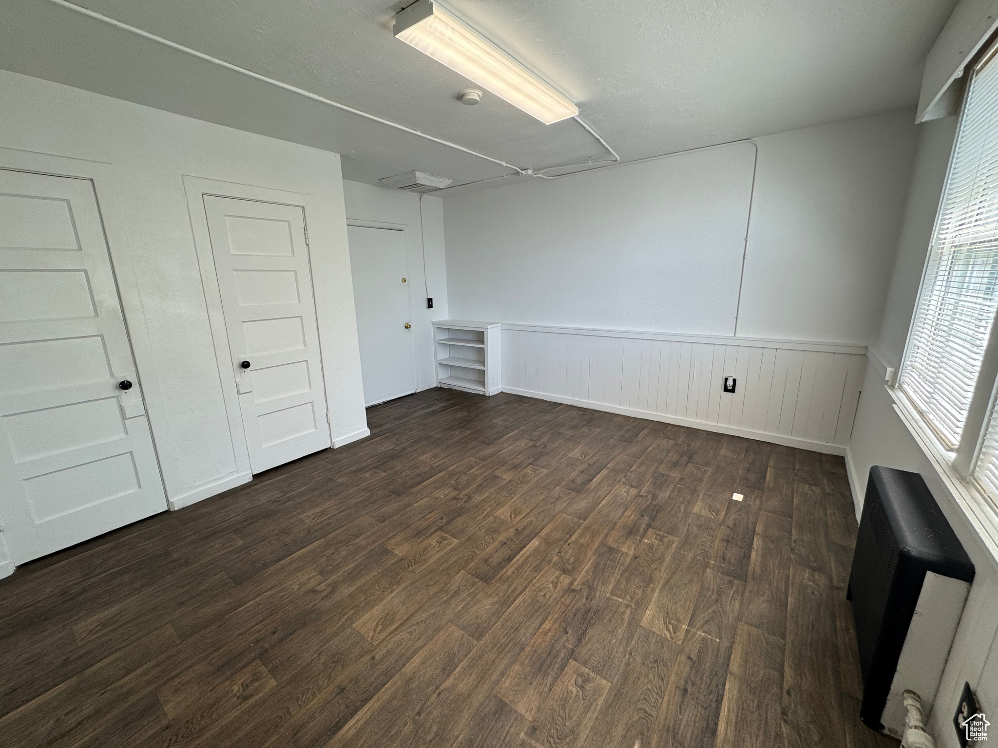 GARDEN APARTMENTS - Residential Income