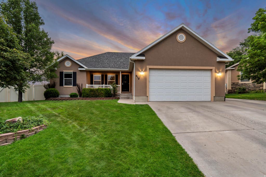 Photo of 918 W 1420 S, Payson, UT 84651 (MLS # 2179644)
