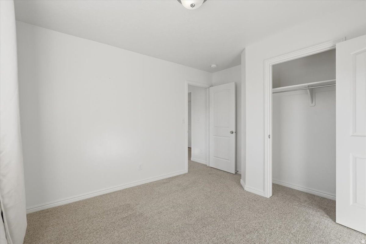 HORIZON VIEW FARMS - Residential