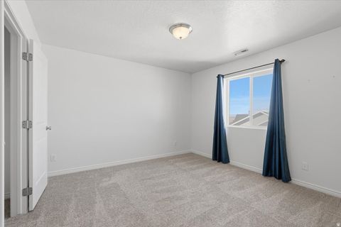 Tiny photo for 1218 N MOONLIGHT DR, Elk Ridge, UT 84651 (MLS # 2142303)