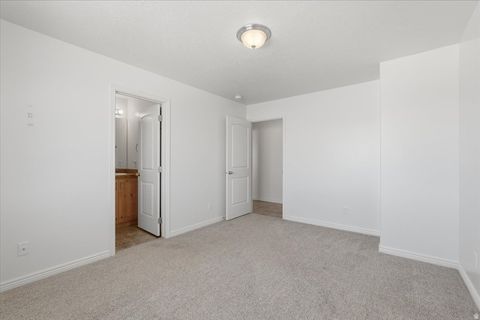 Tiny photo for 1218 N MOONLIGHT DR, Elk Ridge, UT 84651 (MLS # 2142303)