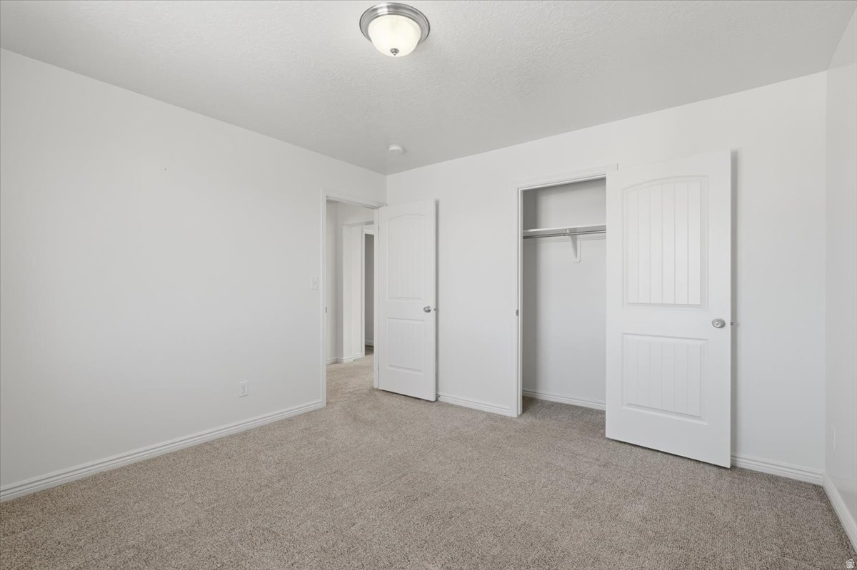 HORIZON VIEW FARMS - Residential