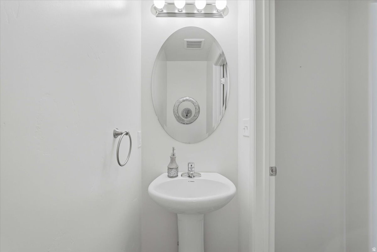 HORIZON VIEW FARMS - Residential