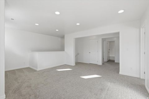 Tiny photo for 1218 N MOONLIGHT DR, Elk Ridge, UT 84651 (MLS # 2142303)