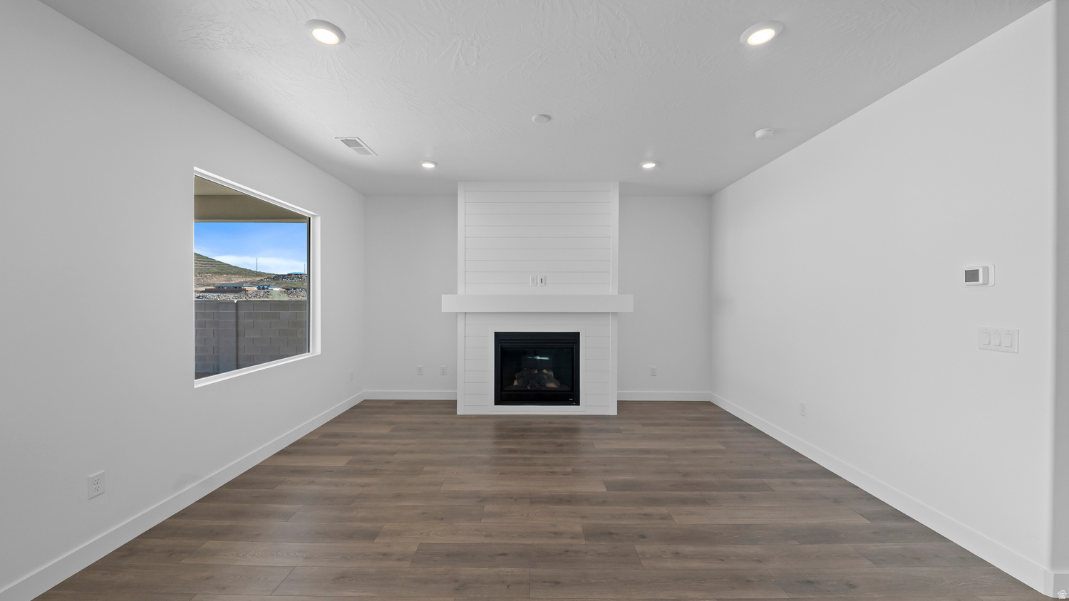 FIREROCK - Residential
