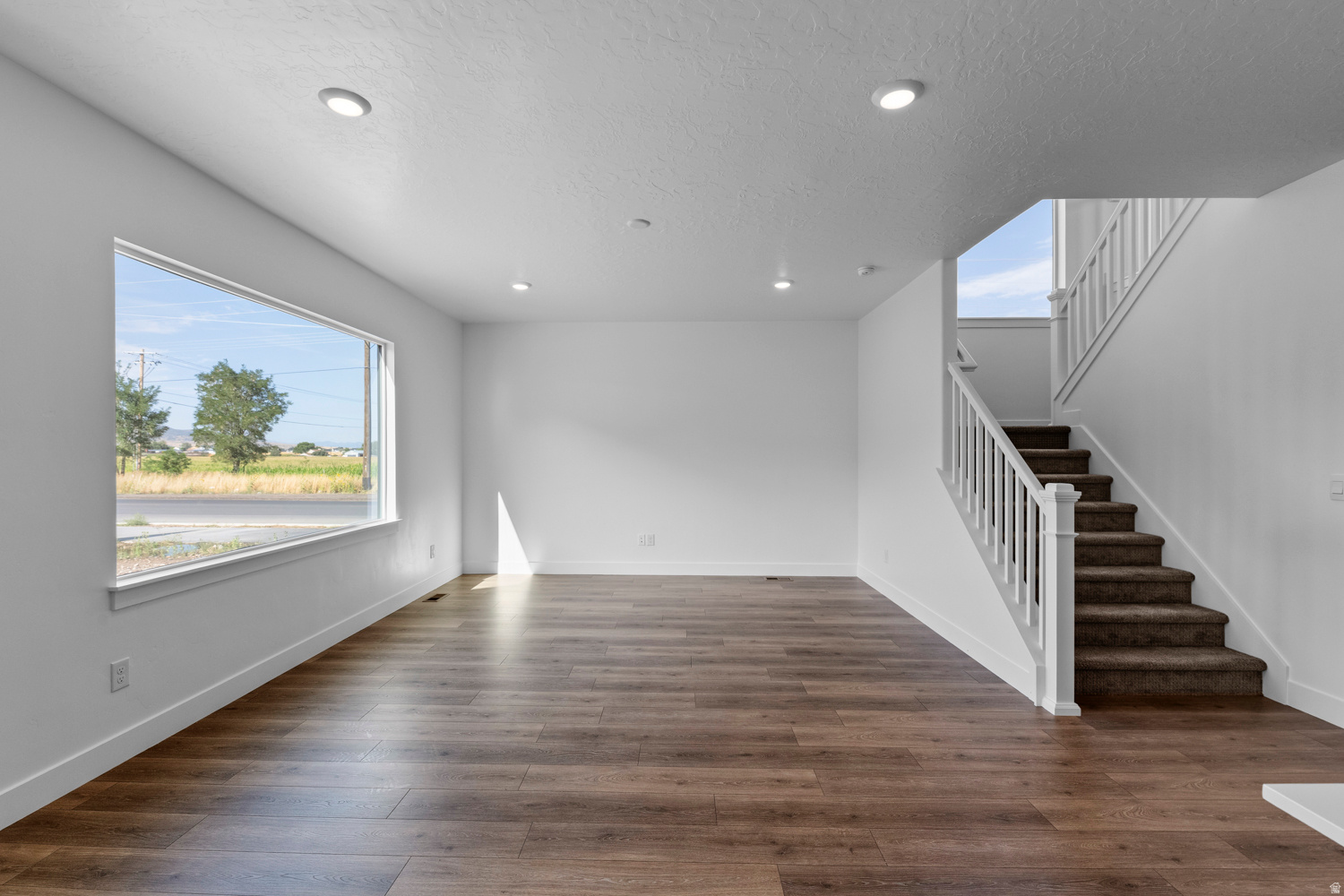 VIRIDIAN - Residential