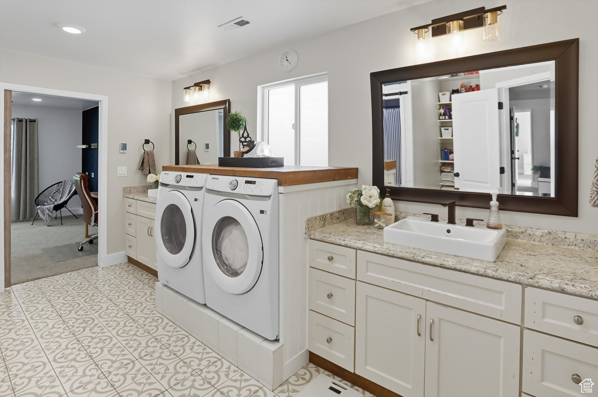 WARD CROSSING - Residential