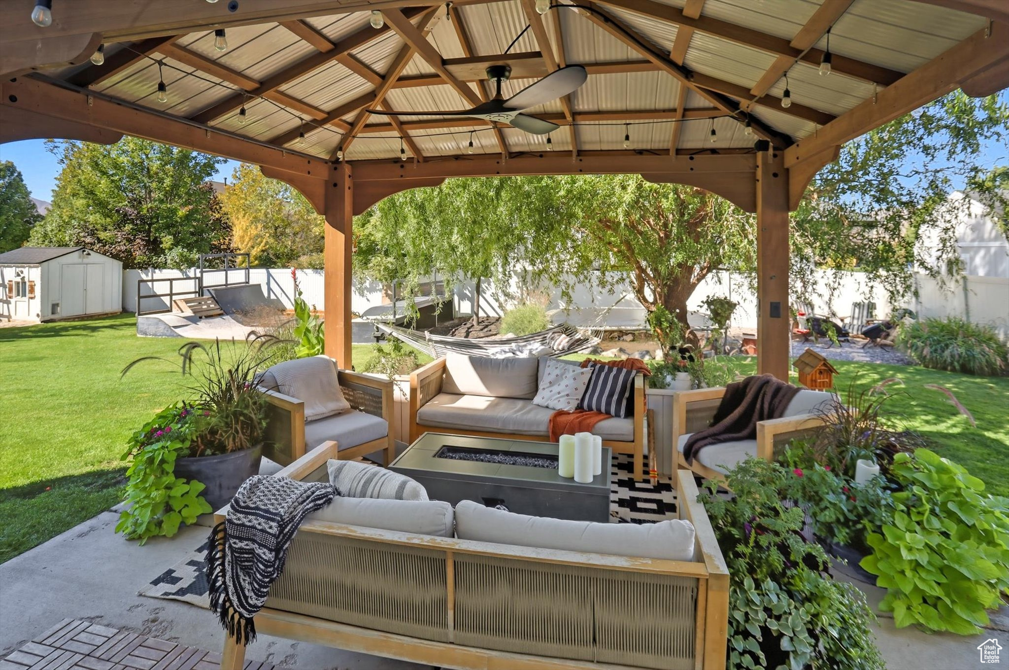 WARD CROSSING - Residential