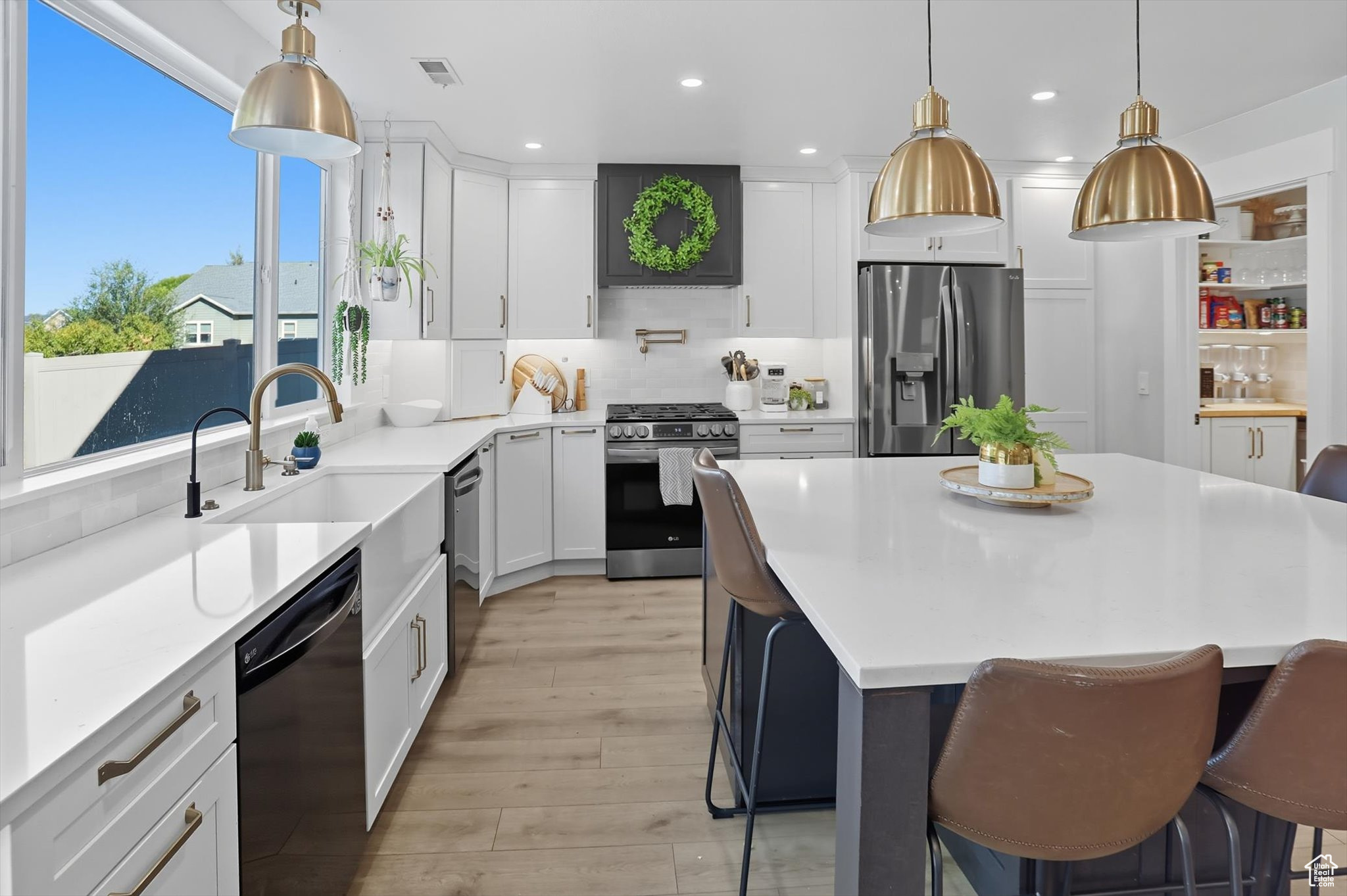 WARD CROSSING - Residential