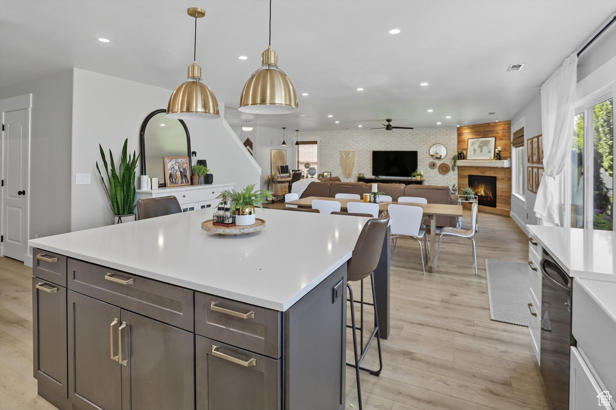 WARD CROSSING - Residential