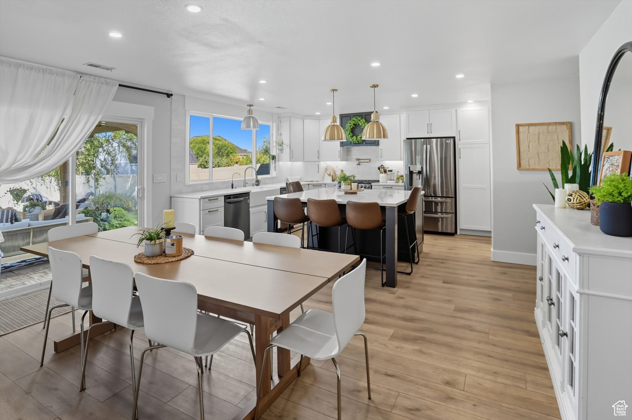 WARD CROSSING - Residential