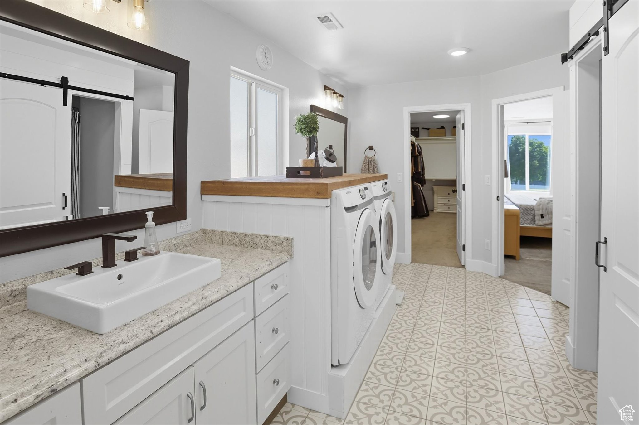 WARD CROSSING - Residential