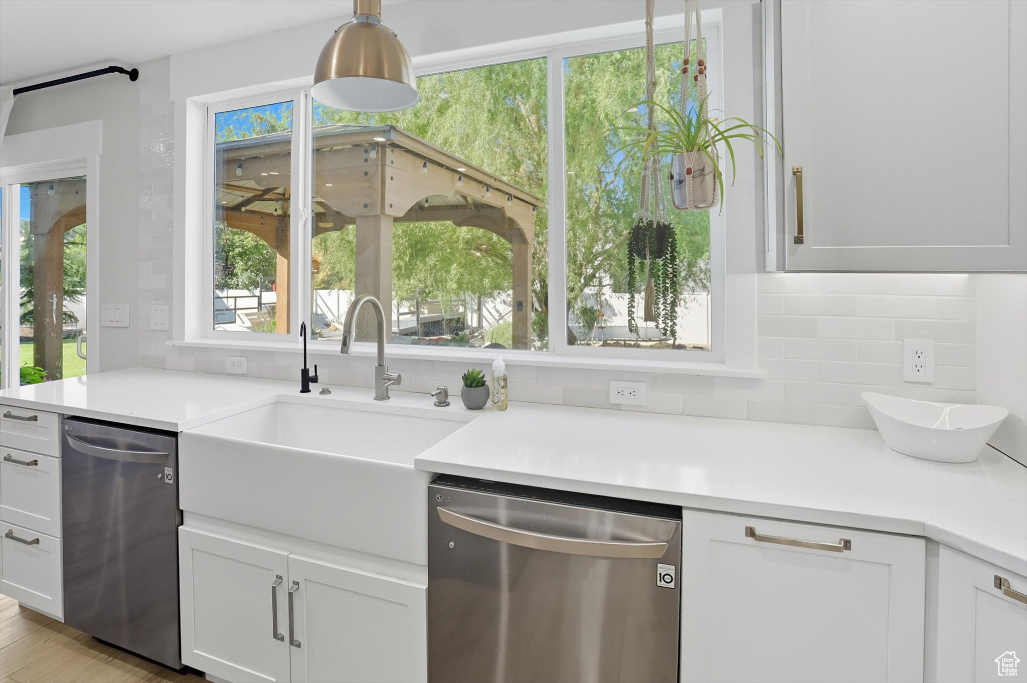 WARD CROSSING - Residential