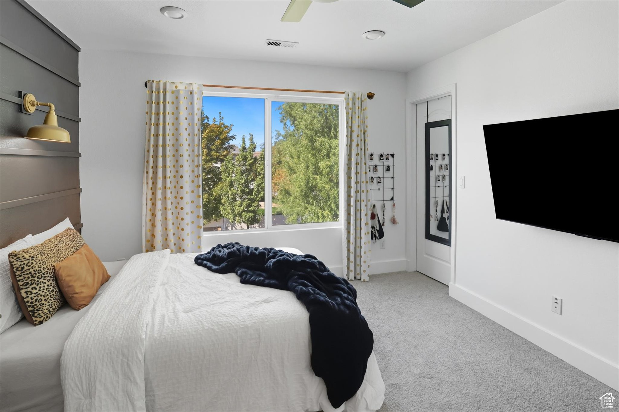 WARD CROSSING - Residential