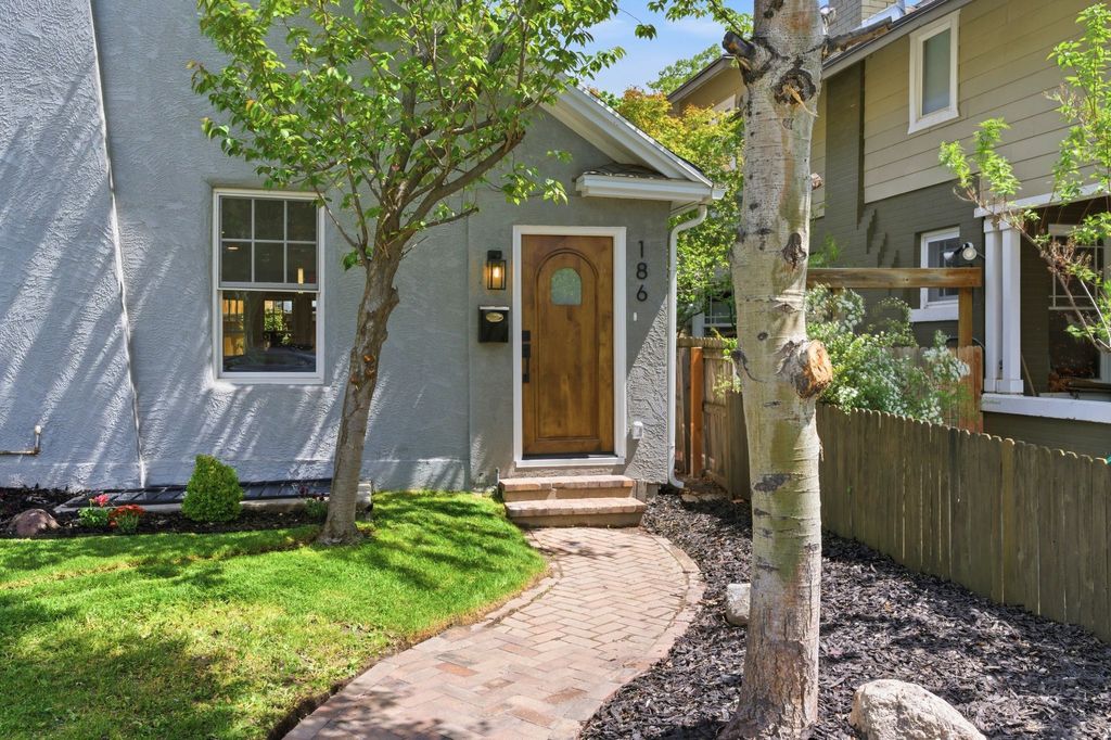 Photo of 186 M ST E, Salt Lake City, UT 84103 (MLS # 2154164)