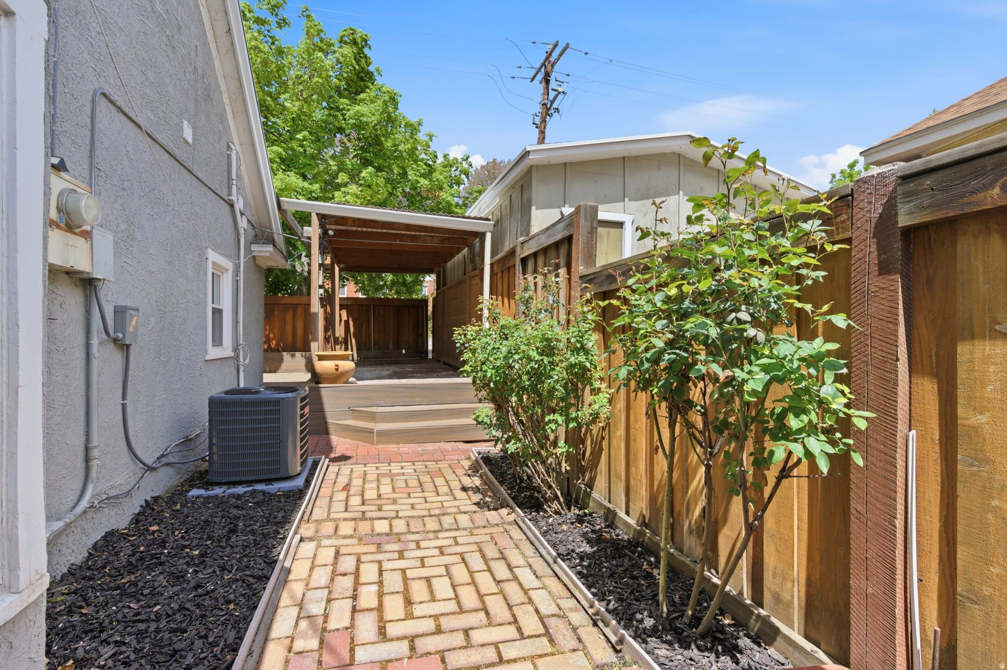 AVENUES - Residential