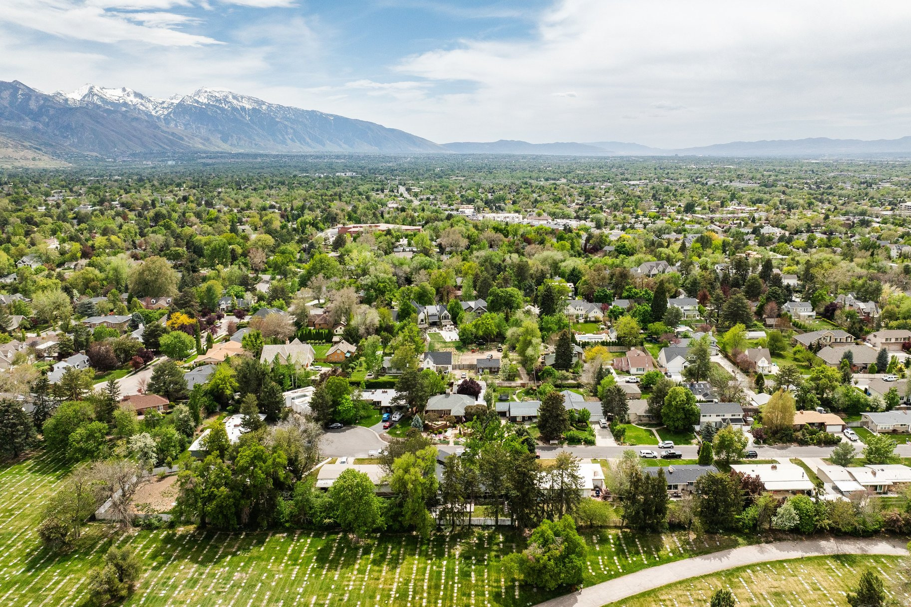 HIGHLAND CIRCLE - Residential