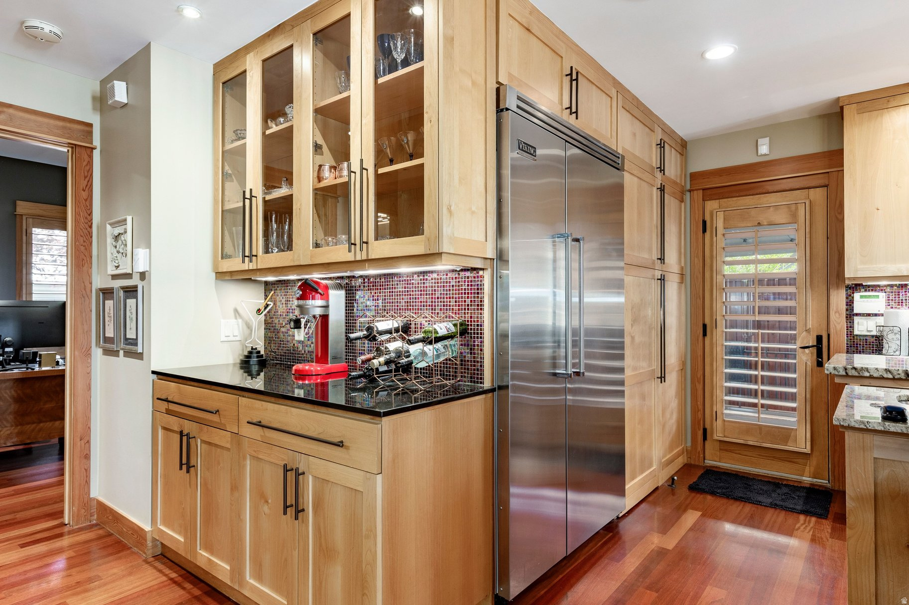 HIGHLAND CIRCLE - Residential