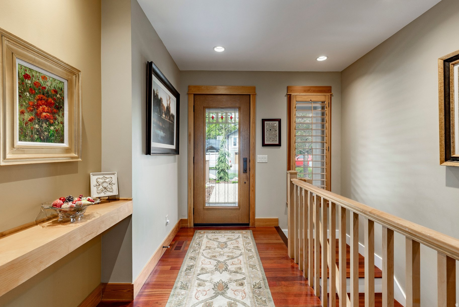 HIGHLAND CIRCLE - Residential