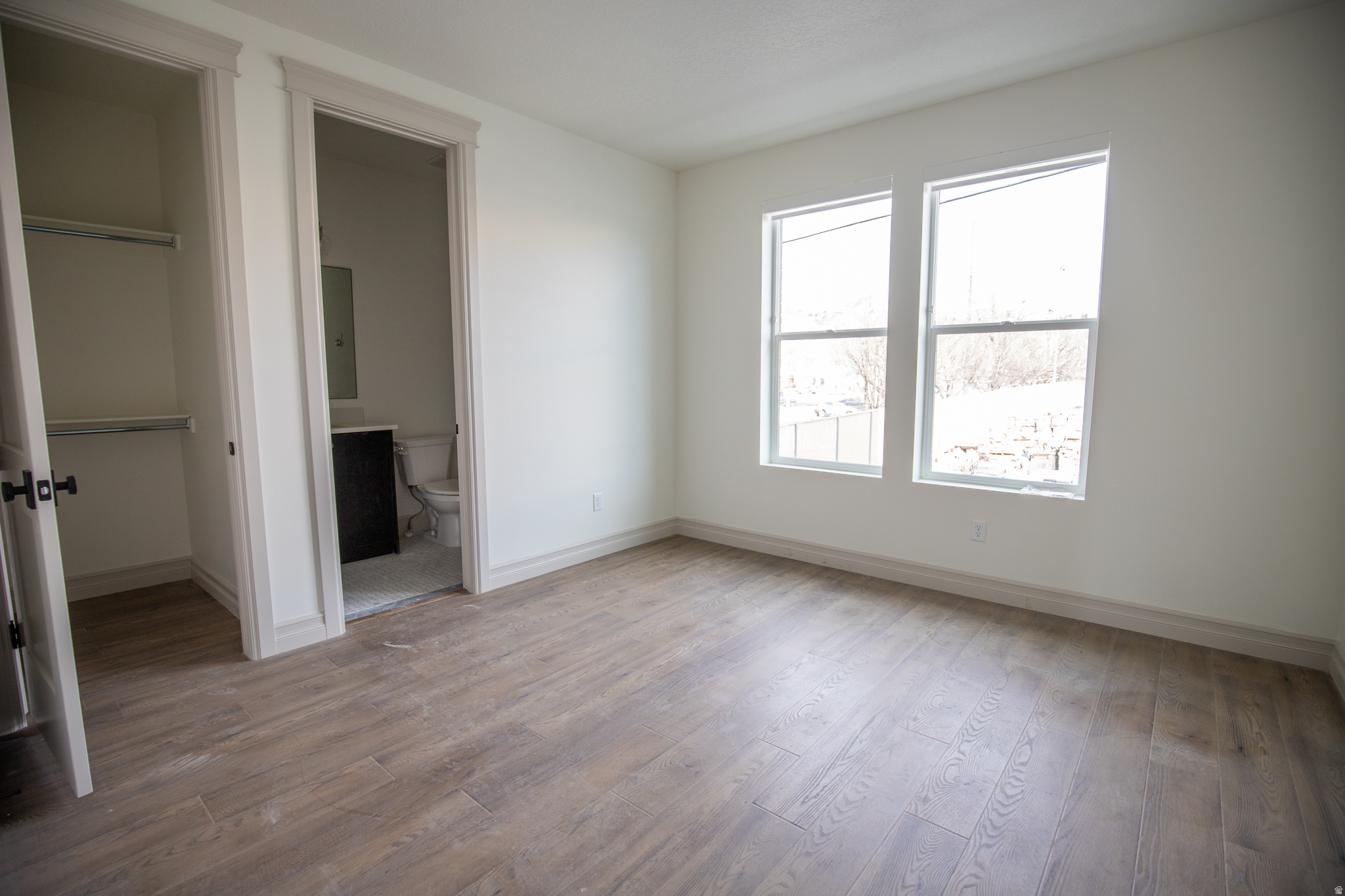 THE IRIS - Residential