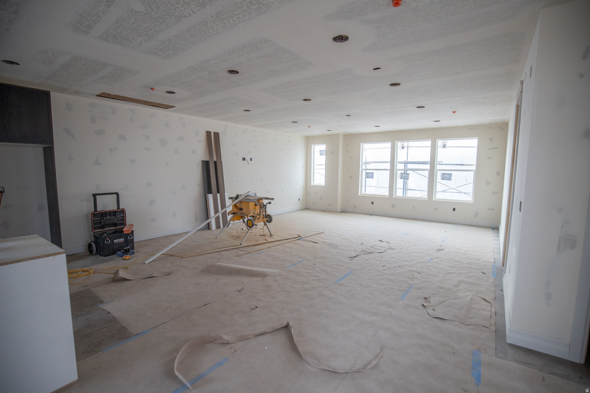 THE IRIS - Residential