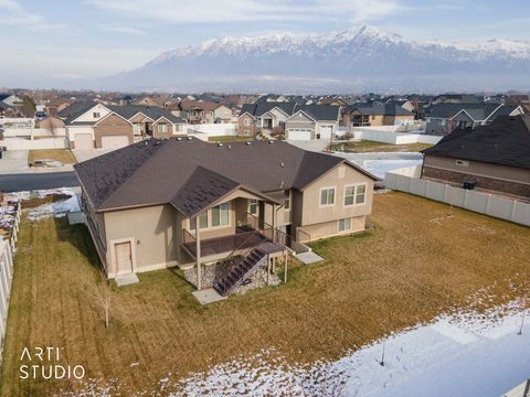 Tiny photo for 2673 W 2125 N, Farr West, UT 84404 (MLS # 2130866)