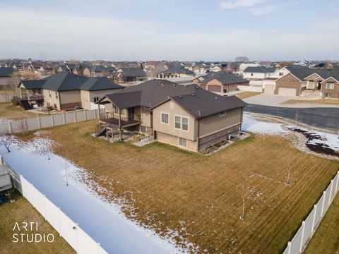 Tiny photo for 2673 W 2125 N, Farr West, UT 84404 (MLS # 2130866)
