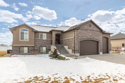 Tiny photo for 2673 W 2125 N, Farr West, UT 84404 (MLS # 2130866)