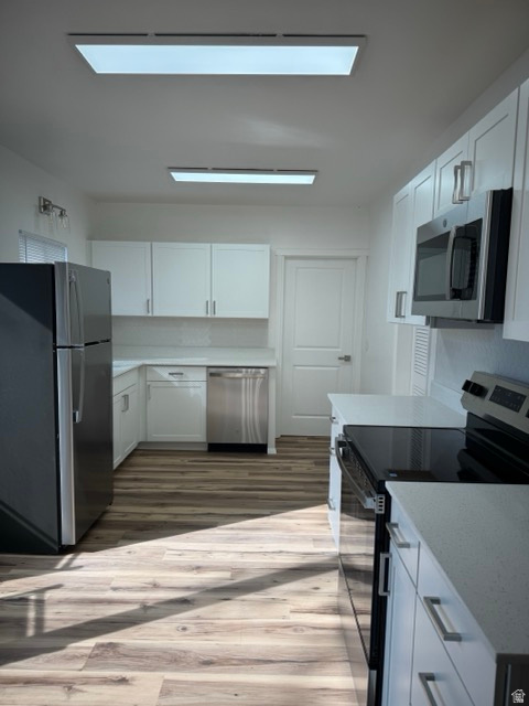 DENSMORE - Commercial Lease