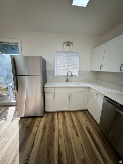 DENSMORE - Commercial Lease