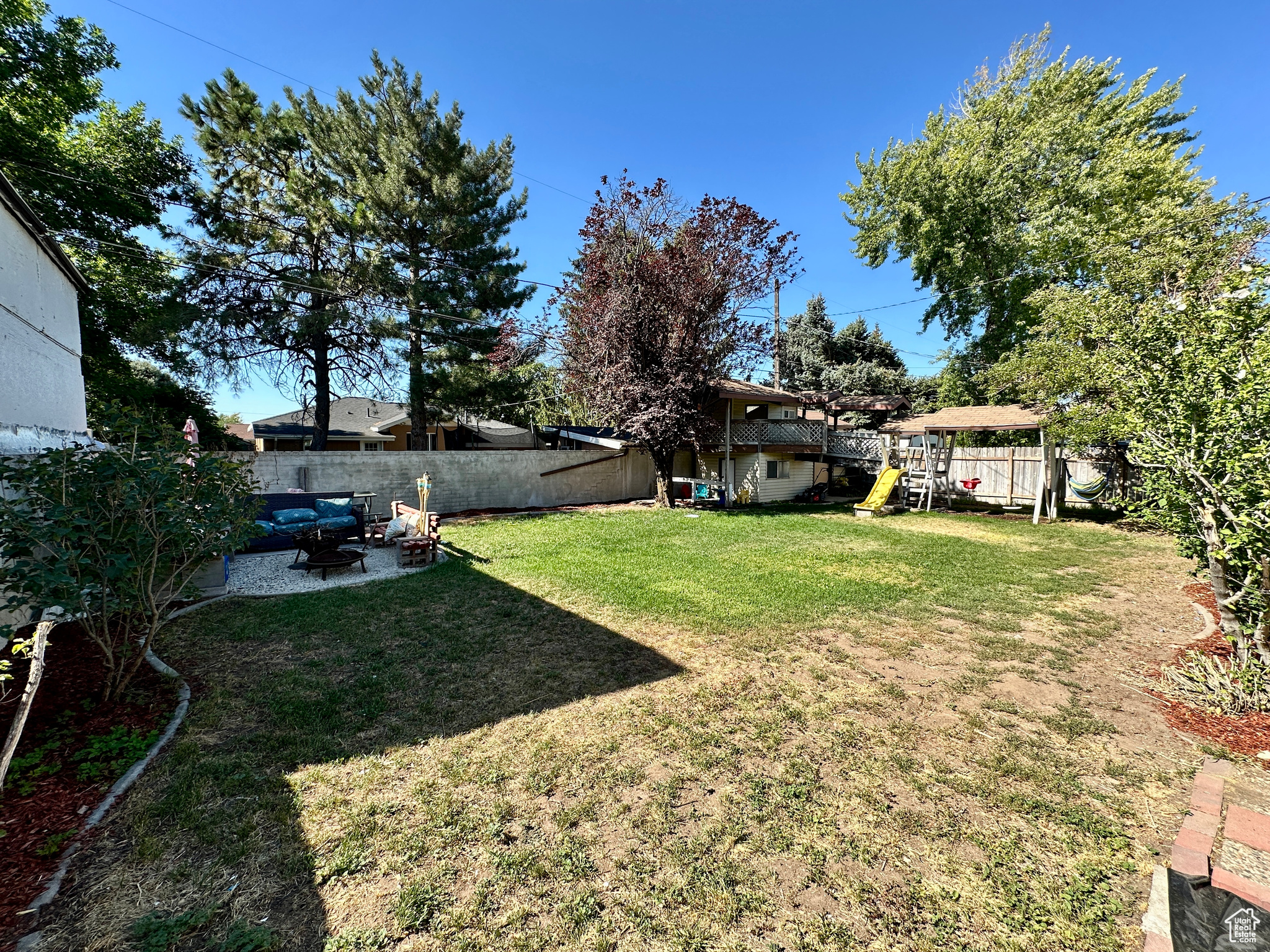 Orem, Utah 84057, United States, 6 Bedrooms Bedrooms, ,2 BathroomsBathrooms,Residential,Active,194544