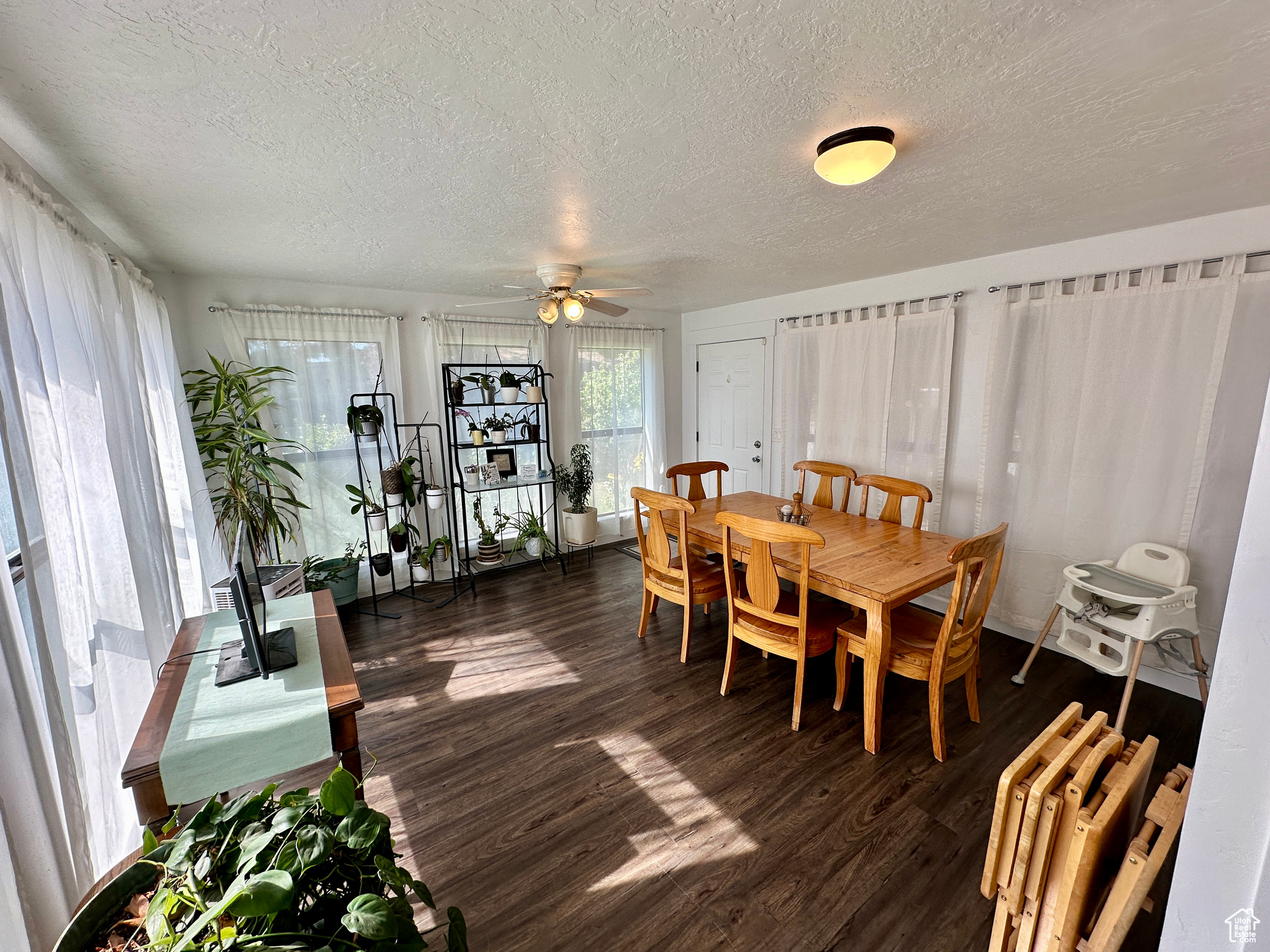 Orem, Utah 84057, United States, 6 Bedrooms Bedrooms, ,2 BathroomsBathrooms,Residential,Active,194544